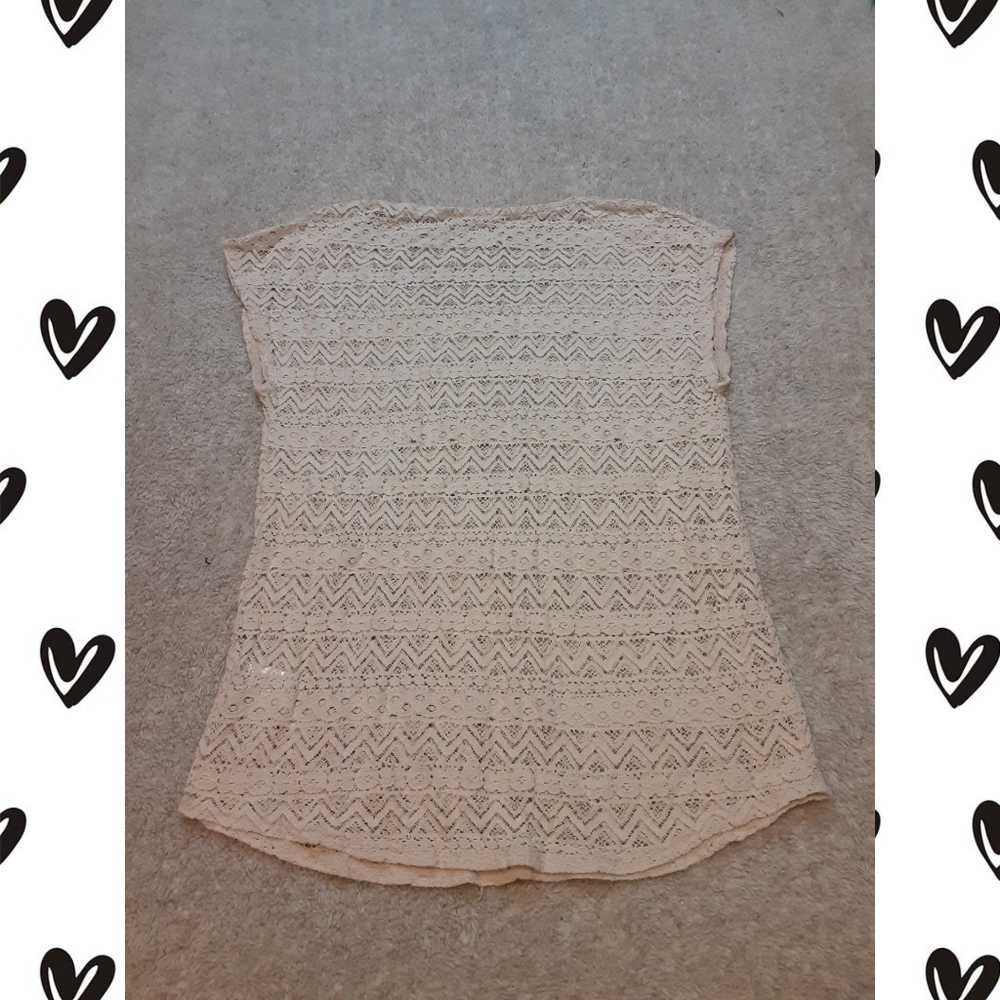 Lacy Short Sleeved Maurices Top EUC M - Picture 2 of 3
